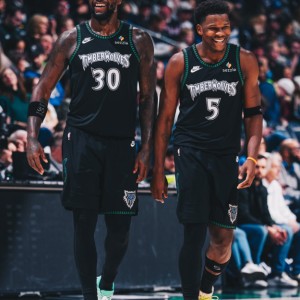 pg电子试玩入口-爱德华兹41+6+2+5，兰德尔两双触底反弹，森林狼逆转灰熊夺4连胜