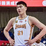 探长：刘传兴向曾凡博发消息致歉 前者认为当时被对抗没收住动作